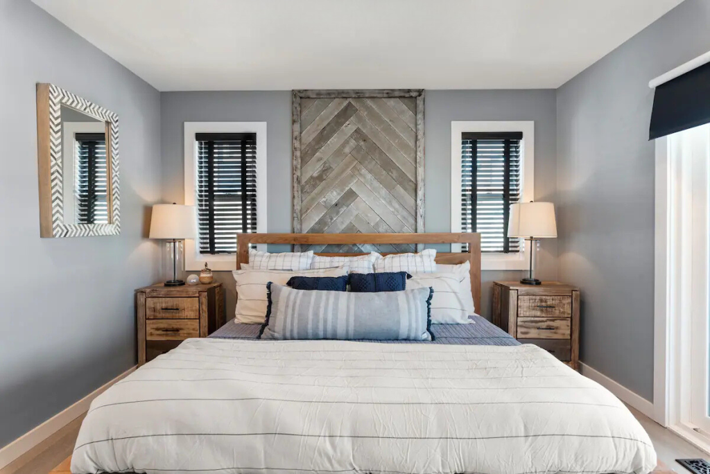 bedroom with custom wall finish